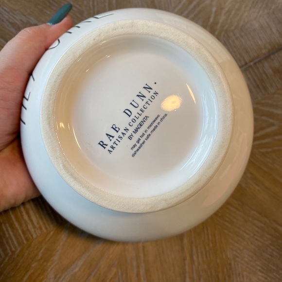 Rae Dunn ‘HEY GIRL’ personal bowl - Picture 2 of 3